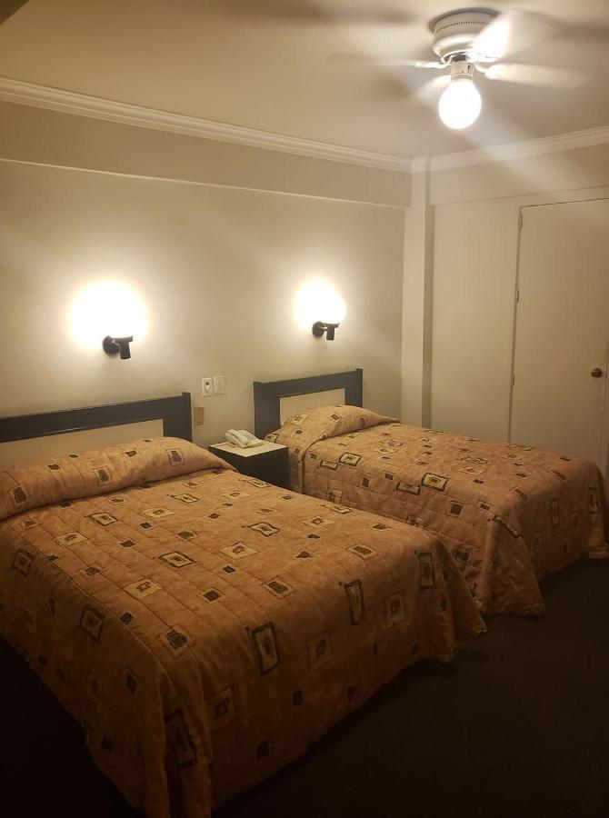 Hotel Senorial Platino レオン エクステリア 写真