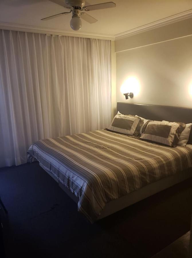 Hotel Senorial Platino レオン エクステリア 写真
